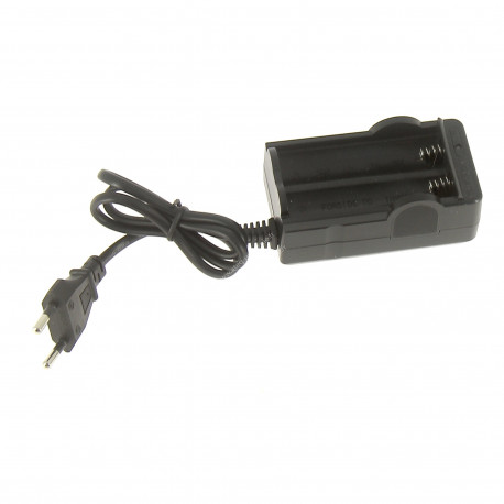 CHARGEUR ACCU 2600 OU CR123